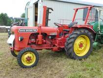 =David Brown 750, ausgestellt bei der Oldtimeraustellung vom Landmännerverein Bermuthshain im Juni 2019