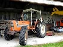 FIAT-880DT, bei einer kleinen Wanderung im Bereich des Flugplatzes Eferding entdeckt; 190901