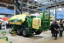 Krone Quaderballenpresse am 16.11.19 auf der Agritechnica in Hannover