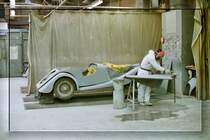 Morgan Factory, hier konnte man bei einer Besichtigung sehen das noch �berwiegend alles in Handarbeit hergestellt wird. Fand ich sehr eindrucksvoll

