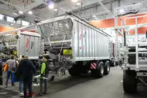 Fliegl Abschiebewagen am 16.11.19 auf der Agritechnica in Hannover
