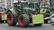 Fendt 930 Vario. 6 Zylinder Dieselmotor mit 310PS (199kW). Foto:Landw. Großdemo; 26.11.2019