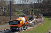 Mercedes-Benz Actros, Betonmischmaschine, eingesetzt beim Gleisbau f�r die neue Stuttgarter Stadtbahnstrecke in den Fasanenhof. 18.03.2009 (Matthias)