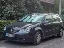 VW Golf V. Foto: August, 2019 in Pécs (Ungarn).