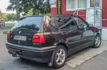 Rückansicht: VW Golf III, fotografiert in August 2019 (Pécs, Ungarn).