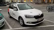 =E-Skoda steht zur Ladung in Linz, 11-2019