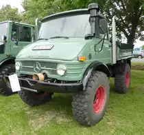 =Unimog 406, Bj. 1972, 84 PS, ausgestellt bei der Oldtimeraustellung vom Landmännerverein Bermuthshain im Juni 2019