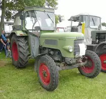 =Fendt Farmer 3 S, ausgestellt bei der Oldtimeraustellung vom Landmännerverein Bermuthshain im Juni 2019