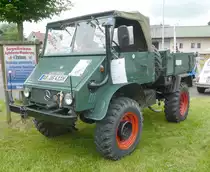 =Unimog 411, Bj. 1964, ausgestellt bei der Oldtimeraustellung vom Landmännerverein Bermuthshain im Juni 2019
