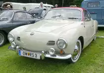 =Karmann Ghia, steht auf dem Ausstellungsgelände in Bad Camberg anl. LOTTERMANN-Bullitreffen im Juni 2019