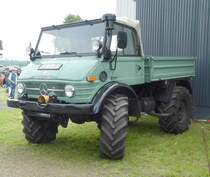=Unimog 406, ausgestellt bei der Oldtimeraustellung vom Landmännerverein Bermuthshain im Juni 2019