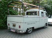 =VW T 1, steht auf dem Ausstellungsgelände in Bad Camberg anl. LOTTERMANN-Bullitreffen im Juni 2019