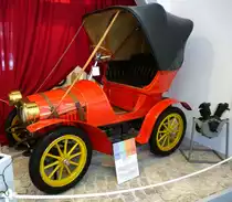 Piccolo 6HP, von der deutschen Firma Ruppe&Sohn von 1906-12 gebauter Zweisitzer, 704ccm, 6PS, Vmax.25Km/h, Technikmuseum Bistra/Slowenien, Juni 2016