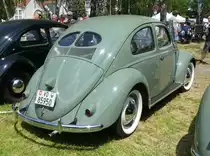 =Brezel-Käfer steht auf dem Ausstellungsgelände in Bad Camberg anl. LOTTERMANN-Bullitreffen im Juni 2019