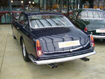 Heckansicht eines Ferrari 250 GTE. Classic Remise Düsseldorf im November 2014.