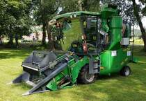 =ZÜRN 150 Parzellenmähdrescher, gesehen am Tag der offenen Tür beim Landwirtschaftszentrum Eichhof im Juni 2019