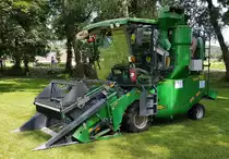 =ZÜRN 150 Parzellenmähdrescher, gesehen am Tag der offenen Tür beim Landwirtschaftszentrum Eichhof im Juni 2019