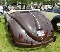 =Hebmüller-Käfer steht auf dem Ausstellungsgelände in Bad Camberg anl. LOTTERMANN-Bullitreffen im Juni 2019