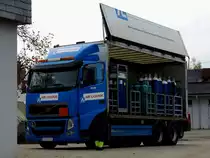 VOLVO-FH liefert neue Ware an; 191108