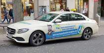 =MB-Taxi steht im Oktober 2019 in Fulda