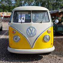 =VW T1 steht beim Bullitreffen in Ostheim/Rhön im Juni 2019