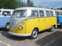 =VW T1 steht beim Bullitreffen in Ostheim/Rhön im Juni 2019