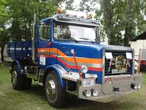 Ein einzelst�ck ist diese H6Z. Die Zumaschine hat mal ein en anderen fahrerhaus aufbau bekommen.