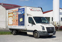 =VW Crafter vom Autokaufhaus Rhön steht im Juni 2019 in Ostheim