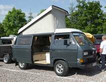 =VW T3 Westfalia steht beim Bullitreffen in Ostheim/Rhön im Juni 2019