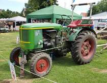 =Deutz F2L514-53, Bj. 1954, 30 PS, treibt die Säge bei der Oldtimerveranstaltung in Gudensberg im Juni 2019