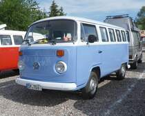 =VW T 2 steht beim Bullitreffen in Ostheim/Rhön im Juni 2019