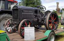 =MC Deering 1020 präsentiert bei der Oldtimerveranstaltung in Gudensberg im Juni 2019