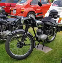 =DKW steht bei der Oldtimerveranstaltung in Gudensberg im Juni 2019