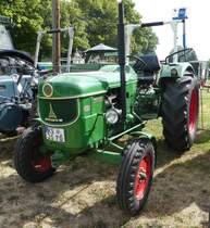 =Deutz D 4005, steht bei der Oldtimerveranstaltung in Gudensberg im Juni 2019