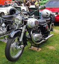 =Horex, ausgestellt bei der Oldtimerveranstaltung in Gudensberg im Juni 2019