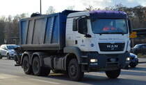 MAN TGS 26.440 hochwandiger Kipper (Selbstlader) der Fa. BVE Entsorgung am 10.01.20 Berlin Marzahn.