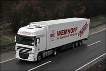 DAF XF105.460  SuperSpaceCab  der WEMHOFF Internationale Spedition&Transporte aus Langenberg. (24.03.2009)
