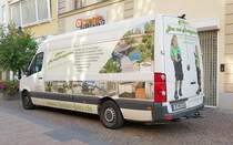 =VW Crafter I von HIEBER-Bau steht im September 2019 in Fulda