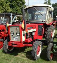 =IHC 353, steht auf dem Ausstellungsgelände in Gudensberg im Juni 2019