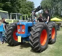 =Fordson Super Major unterwegs bei der Oldtimerausstellung in Gudensberg, Juli 2015