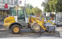 =Liebherr Radlader 507 Stereo der Firma KÜLLMER steht auf einer Baustelle in Fulda, 09-2019