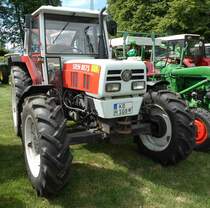 =Steyr 8075 steht auf dem Ausstellungsgelände in Gudensberg im Juni 2019