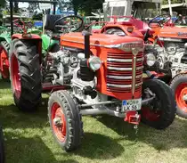 =Hürlimann D 70, steht auf dem Ausstellungsgelände in Gudensberg im Juni 2019