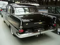 Heckansicht eines Opel Kapitän P-LV aus dem Modelljahr 1962. Classic Remise Düsseldorf am 02.02.2020.
