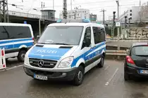 Bundespolizei Mercedes Benz Sprinter am 01.02.20 in Mainz Hbf 