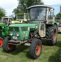 =Deutz 5506 steht bei der Oldtimerausstellung in Gudensberg im Juni 2019