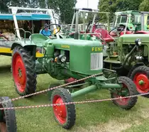 =Fendt Dieselross steht bei der Oldtimerausstellung in Gudensberg im Juni 2019
