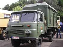 Robur LO 1800 der NVA mit faltkoffer beim Bulldogtreffen in Markleeberg 2007. dieser Robur geh�hrt ebenfalls zur Sammlung der Rottelsdorfer Schleperfreunde