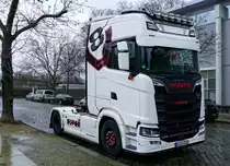 Scania S 580 V8 Sattelzugmaschine, Berlin im Februar 2020.