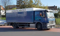 =MB Actros von BERBERICH-Papier steht auf einem Parkplatz in Fulda, 10-2019